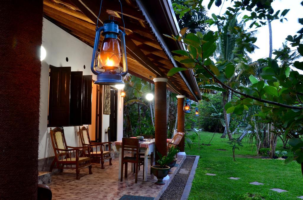 Aknara Rest Weligama Exterior foto